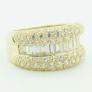 Estate Sale 14k Yellow Gold CZ White Stone Ring Size 6 Women's Vintage Jewelry